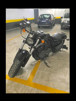 HARLEY-DAVIDSON SPORTSTER FORTY-EIGHT HARLEY-DAVIDSON SPORTSTER FORTY-EIGHT